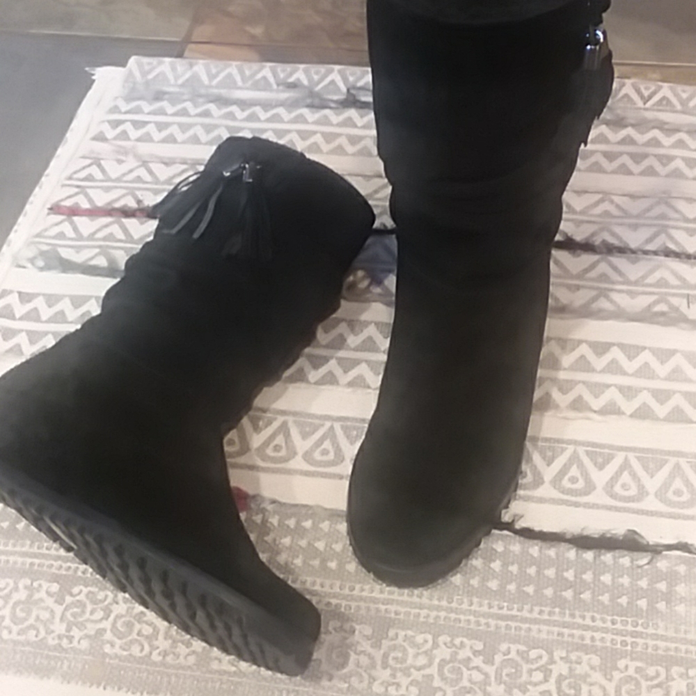 Stuart Weitzman Suede Boots